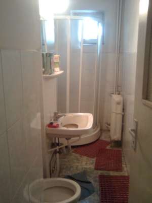 Vand apartament 2 camere oradea