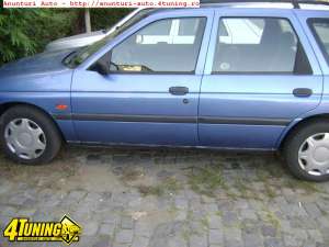 vand  ford escort