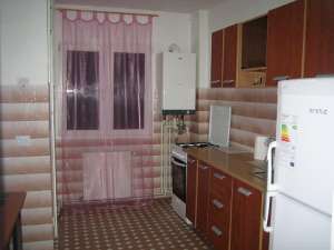 Vand apartament 3 camere Sinaia