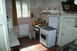 Vand apartament 3 Camere vila Str. Polona - Bucuresti