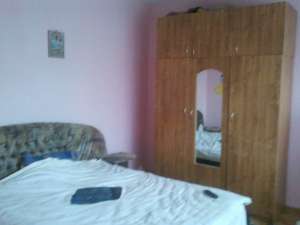 Vand IEFTIN in BACAU,  apartament cu 2 camere pe Aleea Parcului,  cu balcon