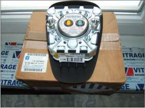Airbag ,     NOU !!!   OPEL Insignia .  Model 2009-2013 .