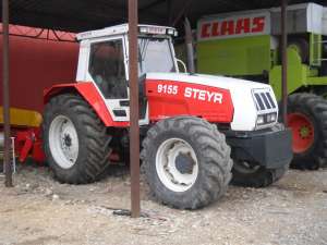 Tractor Steyr 9155