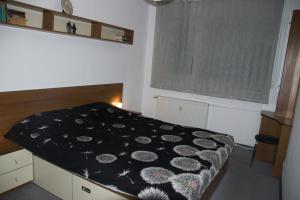 Vanzare apartament 2 camere Apusului (Militari)
