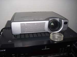 vind video proiector
