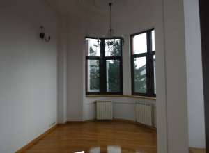 Zona Piata Galati - Vasile Lascar,    vila de inchiriat,    D+P+1+M,    supafata 832mp, 