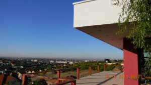 Vila cu piscina si panorama deosebita