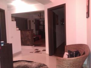 VAND APARTAMENT DE LUX  3 CAMERE SECTOR 1