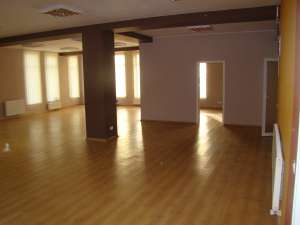 central , cladire de birouri, 130mp-700 euro