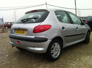 DEZMEMBREZ PEUGEOT 206