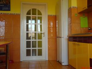 Vand apartament 3 camere ultracentral