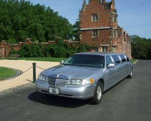 VAND LIMZINA TOWNCAR
