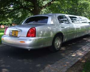 VAND LIMZINA TOWNCAR