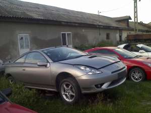 Dezmembrez Toyota Celica TS 2004