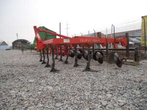 CULTIVATOR AGRICOL