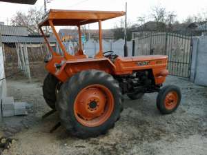 VAND TRACTOARE 40-65 CP ROMANESTI SI FIAT