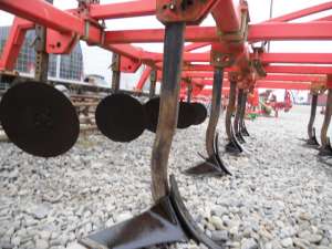 CULTIVATOR 4,  30 M