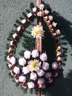 COROANE,  ARANJAMENTE FLORALE