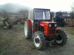 Vind Tractor 4*4 DTC Fabricat la Brasov din Import