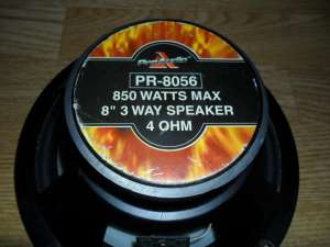 vand difuzoare auto si un Woofer