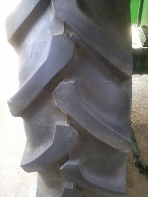 VAND TRACTOR UNIVERSAL U445