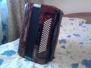 VAND ACORDEON ROYAL STANDARD