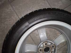 Vand 4 jante AL CMS cu anvelope iarna NOKIAN 17 folosite un sezon