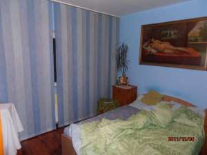 BACAU VAND APARTAMENT CU 2 CAMERE LA PIATA MIORITEI,  CU CENTRALA TERMICA