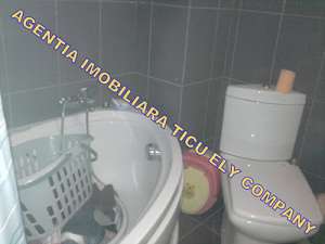 Vand apartament cu 2 camere in Navodari 2*