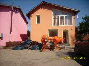 vand hala + birouri 1100 mp