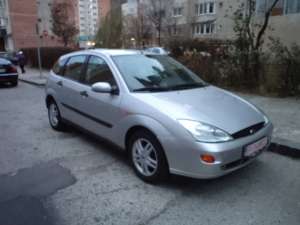Ford Focus 1 8 16 V