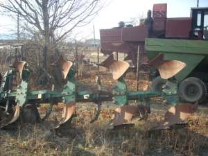 Vand plug Huard 4 brazde reversibil
