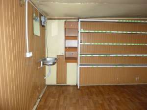 vand chiosc metalic