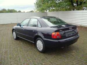 vand usi fata spate audi a4 1.6 benzina an 1996