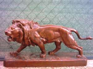 SCULPTURA IN BRONZ LEU
