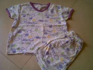 Vand set 4 pijamale de vara,  copii 2 la 4 ani