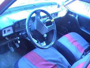vind dacia 1310  culoare rosie