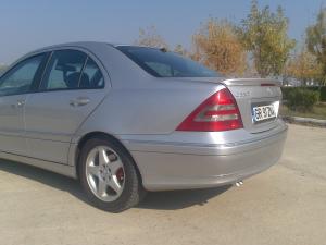 Mercedes C220 W203