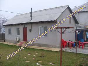 Vindem casa in Navodari 03*