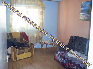 Vindem apartament in Navodari 06*