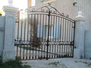 porti  fier forjat