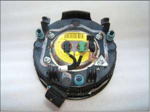 Airbag rotund pt volan sport BMW   E60 ,    E61  .  model 2004 - 2009