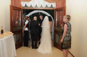 Rochie Mireasa Luna Novias Model Gilda 2011 + Voal