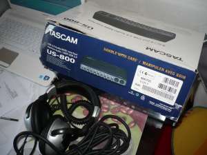 mixer tascam  us-800