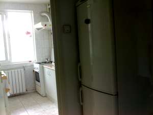VAND (SCHIMB) APARTAMENT 3 CAMERE (sub UZUFRUCT VIAGER) cu GARSONIERA ZONA BUNA