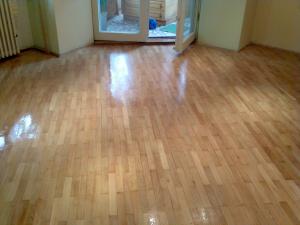 Parchetar Brasov 0749045698