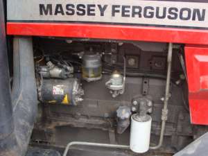 Vand tractor Massey Ferguson
