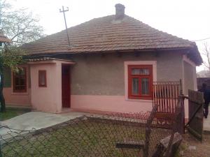 VAND CASA LA TARA