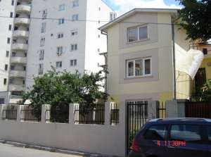 Inchiriere vila in zona Calea Calarasilor,  dispusa pe P+1+M,  suprafata 250mp