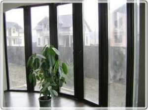 MONTAJ,   REGLAJE,   ETANSARE,    tamplarie PVC si AL,    plase insecte ETC..